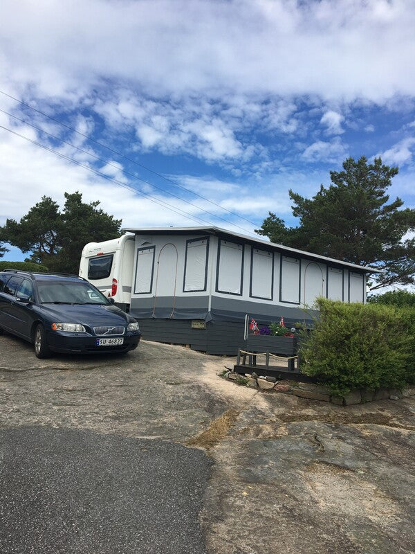 Embla 6+ Frittstående Helårstelt PVC – Stabilt Stort Campingtelt for Alle Sesonger